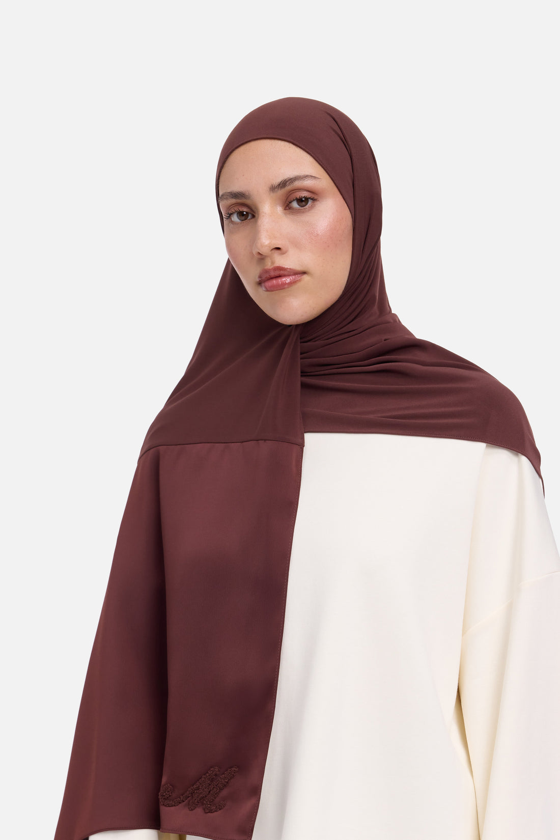 Satin Edge Sjaal Premium met logo | Dark Cherry